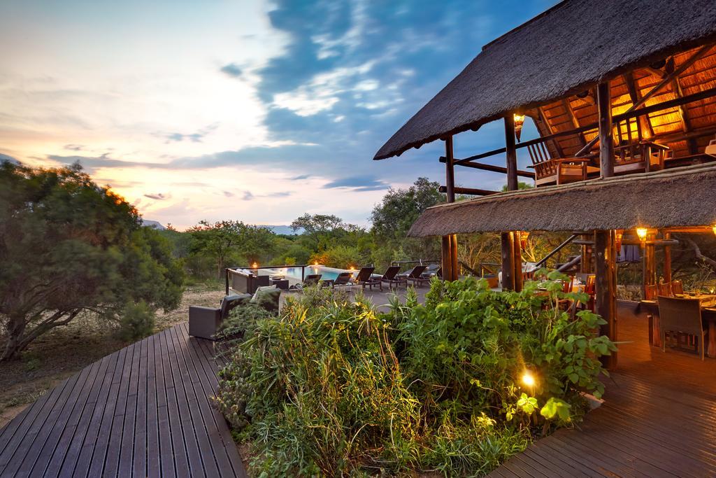 Vuyani Safari Lodge Hoedspruit Exterior photo