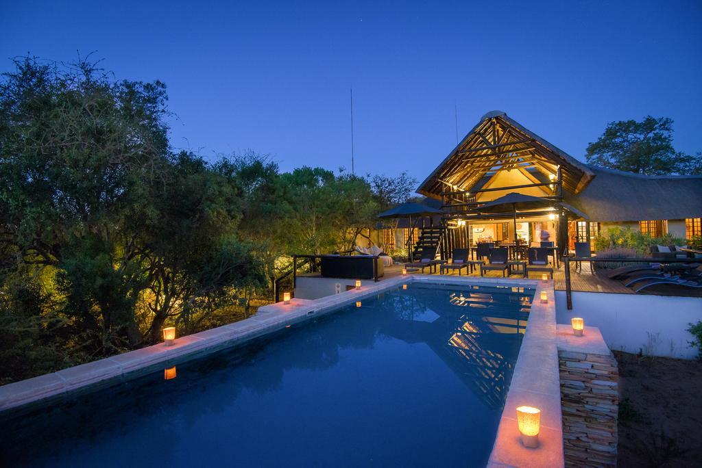 Vuyani Safari Lodge Hoedspruit Exterior photo